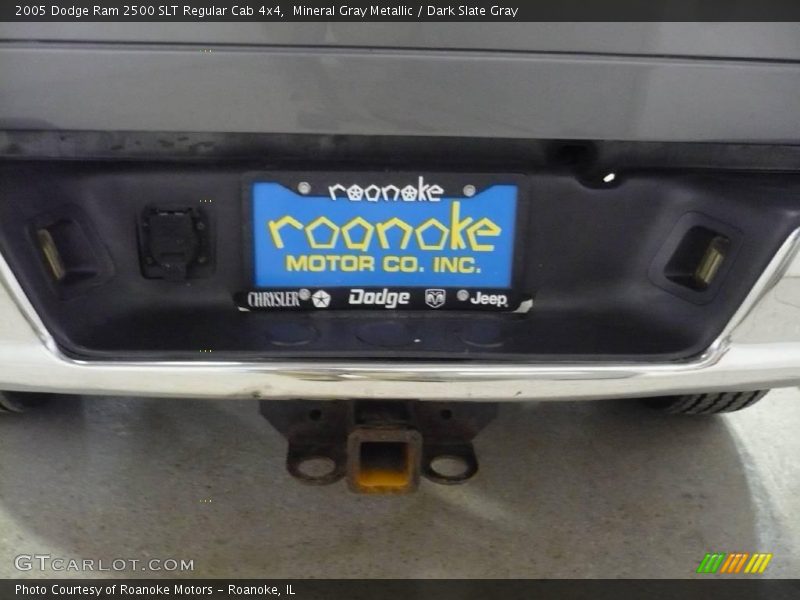 Mineral Gray Metallic / Dark Slate Gray 2005 Dodge Ram 2500 SLT Regular Cab 4x4