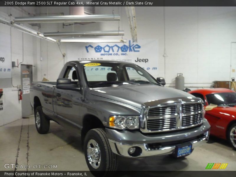 Mineral Gray Metallic / Dark Slate Gray 2005 Dodge Ram 2500 SLT Regular Cab 4x4