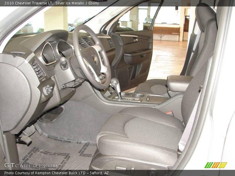 Silver Ice Metallic / Ebony 2010 Chevrolet Traverse LT