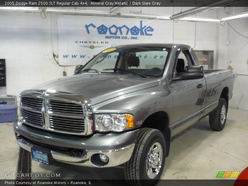 Mineral Gray Metallic / Dark Slate Gray 2005 Dodge Ram 2500 SLT Regular Cab 4x4