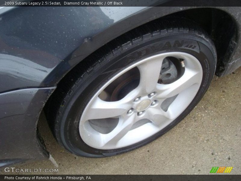 Diamond Gray Metallic / Off Black 2009 Subaru Legacy 2.5i Sedan