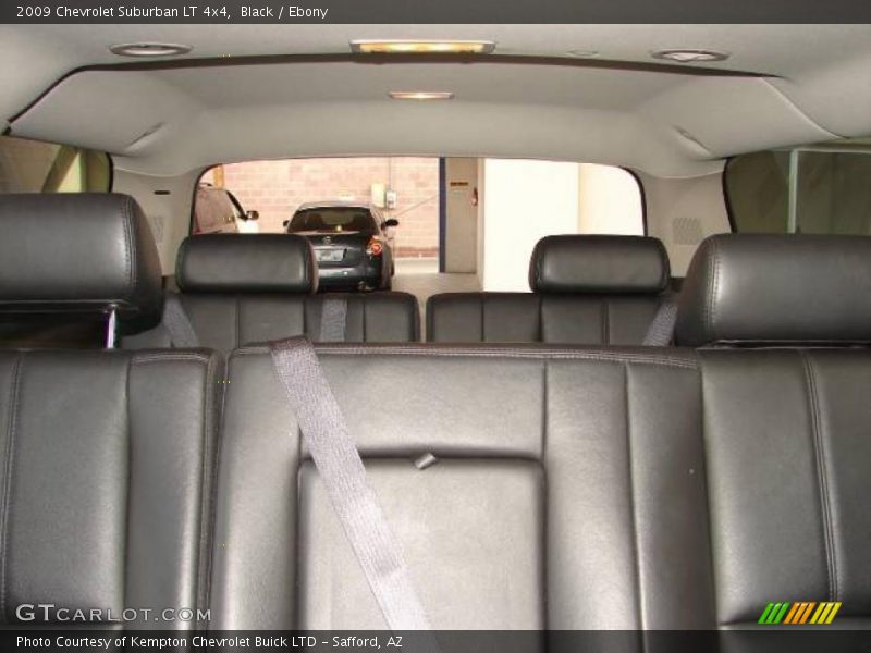 Black / Ebony 2009 Chevrolet Suburban LT 4x4