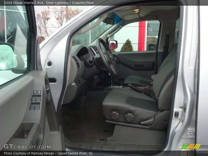 Silver Lightning / Graphite/Steel 2009 Nissan Xterra S 4x4