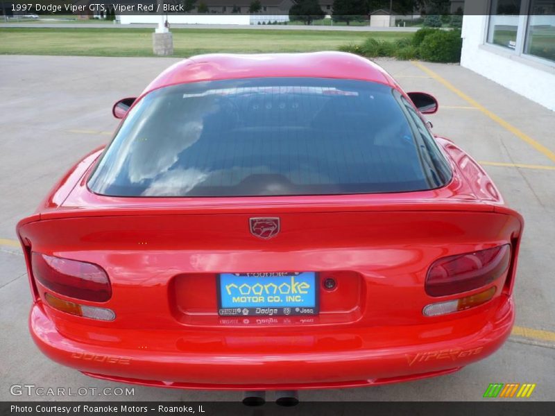 Viper Red / Black 1997 Dodge Viper GTS