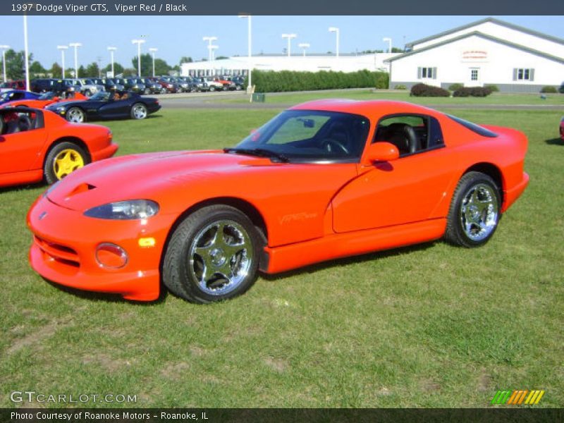 Viper Red / Black 1997 Dodge Viper GTS