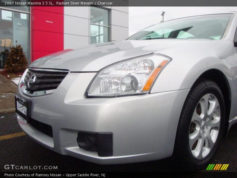 Radiant Silver Metallic / Charcoal 2007 Nissan Maxima 3.5 SL