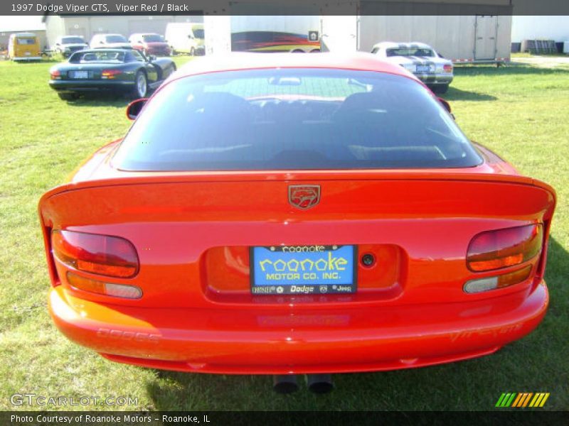 Viper Red / Black 1997 Dodge Viper GTS