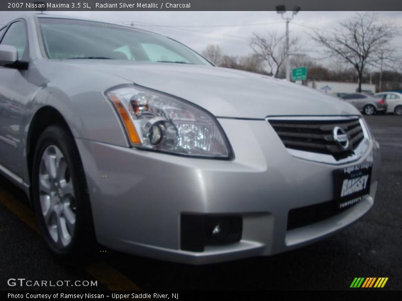 Radiant Silver Metallic / Charcoal 2007 Nissan Maxima 3.5 SL