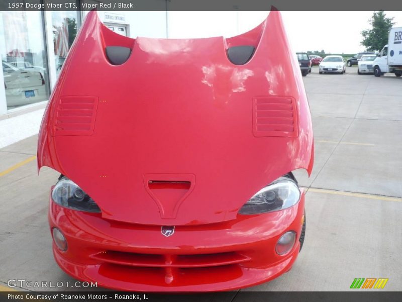 Viper Red / Black 1997 Dodge Viper GTS