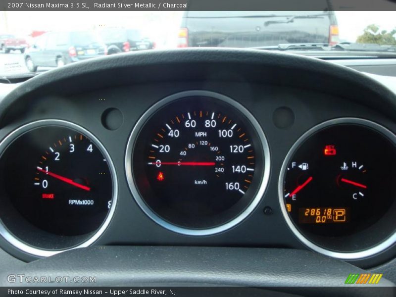 Radiant Silver Metallic / Charcoal 2007 Nissan Maxima 3.5 SL