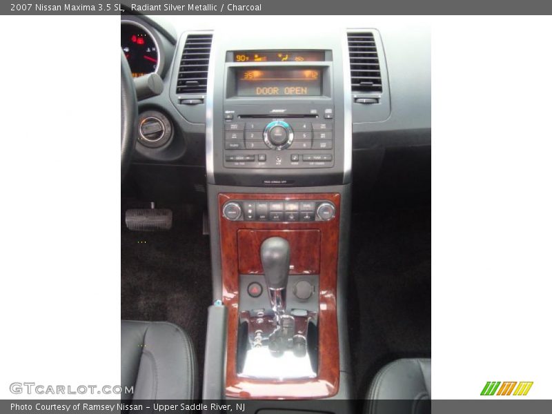 Radiant Silver Metallic / Charcoal 2007 Nissan Maxima 3.5 SL