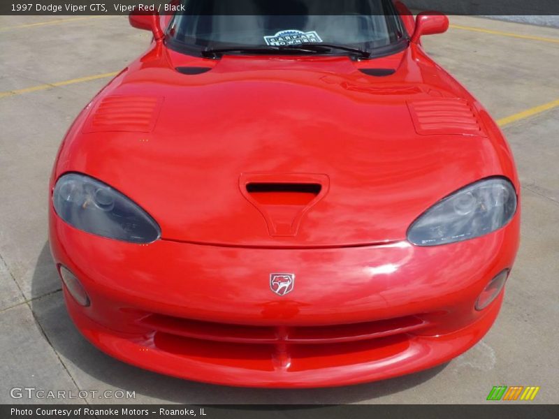 Viper Red / Black 1997 Dodge Viper GTS