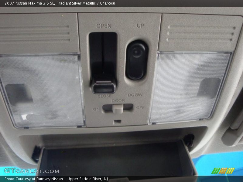 Radiant Silver Metallic / Charcoal 2007 Nissan Maxima 3.5 SL