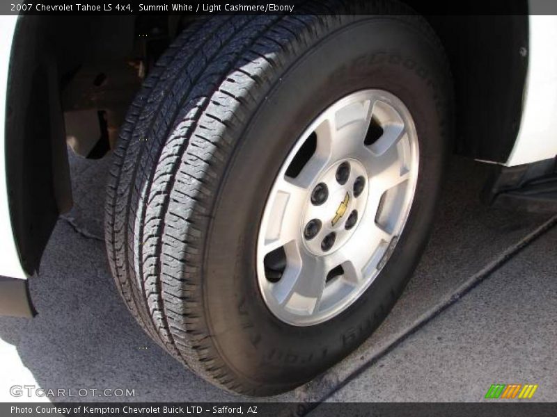 Summit White / Light Cashmere/Ebony 2007 Chevrolet Tahoe LS 4x4