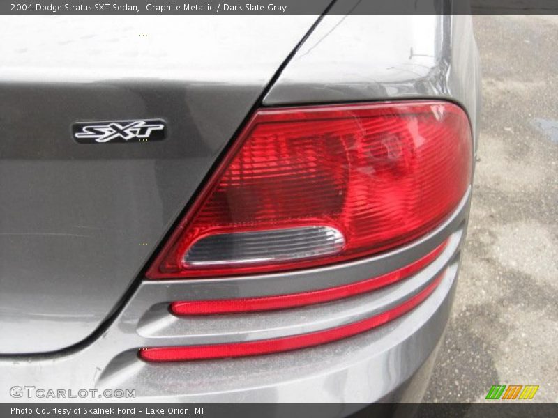Graphite Metallic / Dark Slate Gray 2004 Dodge Stratus SXT Sedan