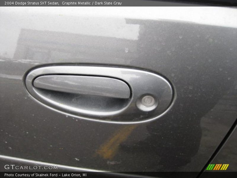 Graphite Metallic / Dark Slate Gray 2004 Dodge Stratus SXT Sedan