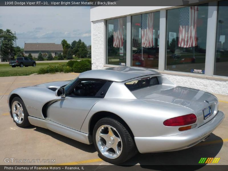 Viper Bright Silver Metallic / Black/Black 1998 Dodge Viper RT-10