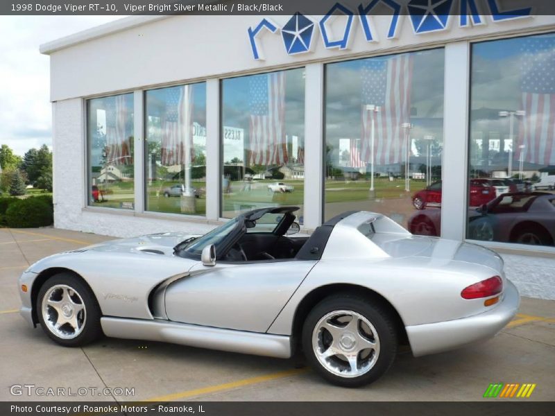 Viper Bright Silver Metallic / Black/Black 1998 Dodge Viper RT-10