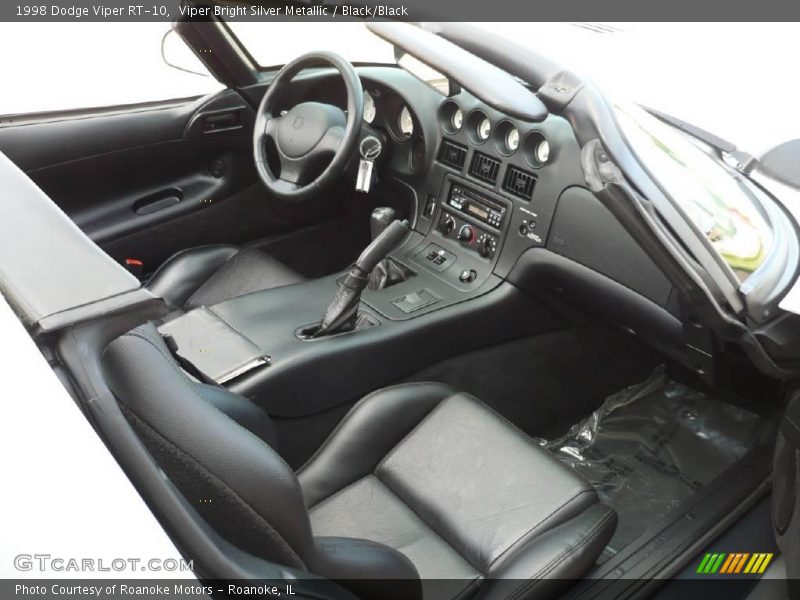 Viper Bright Silver Metallic / Black/Black 1998 Dodge Viper RT-10