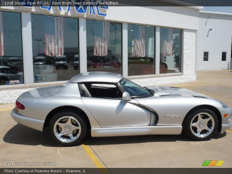 Viper Bright Silver Metallic / Black/Black 1998 Dodge Viper RT-10
