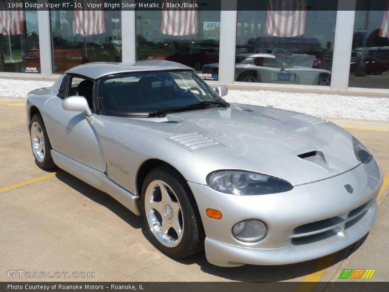 Viper Bright Silver Metallic / Black/Black 1998 Dodge Viper RT-10