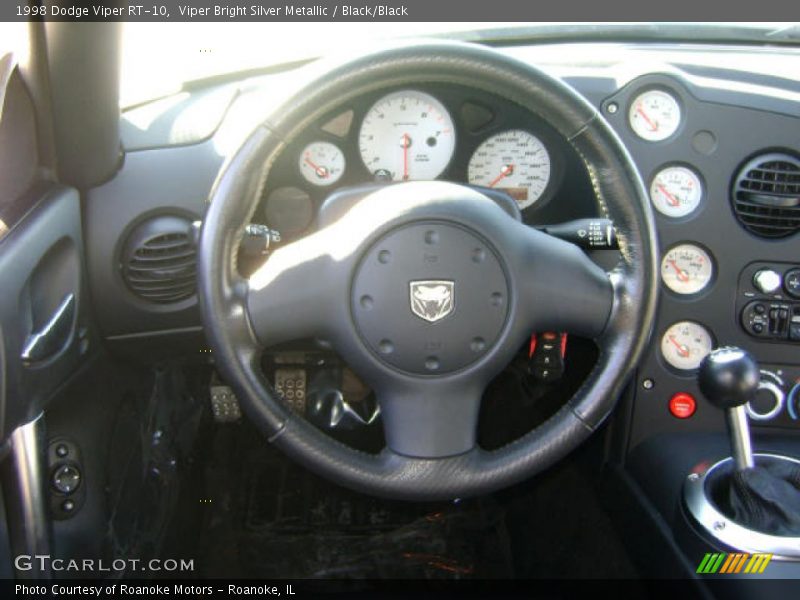 Viper Bright Silver Metallic / Black/Black 1998 Dodge Viper RT-10