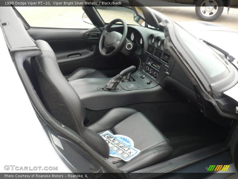 Viper Bright Silver Metallic / Black/Black 1998 Dodge Viper RT-10