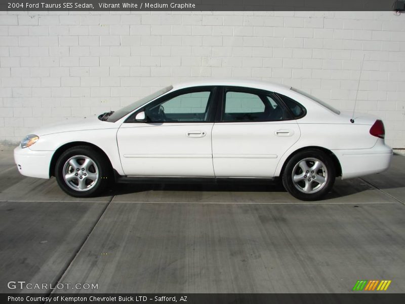 Vibrant White / Medium Graphite 2004 Ford Taurus SES Sedan