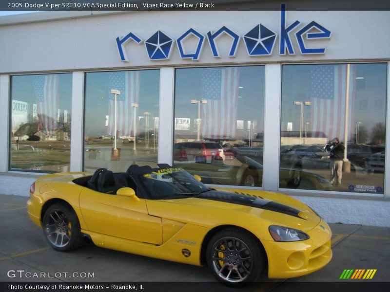 Viper Race Yellow / Black 2005 Dodge Viper SRT10 VCA Special Edition