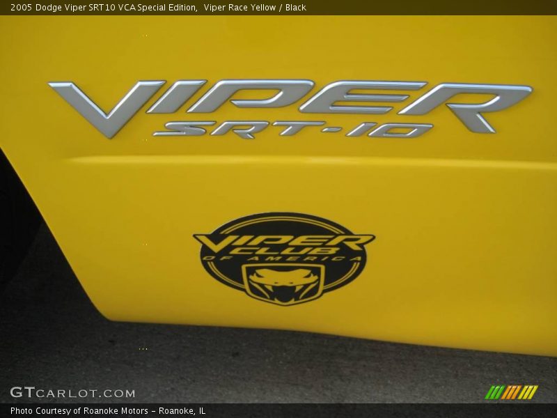 Viper Race Yellow / Black 2005 Dodge Viper SRT10 VCA Special Edition