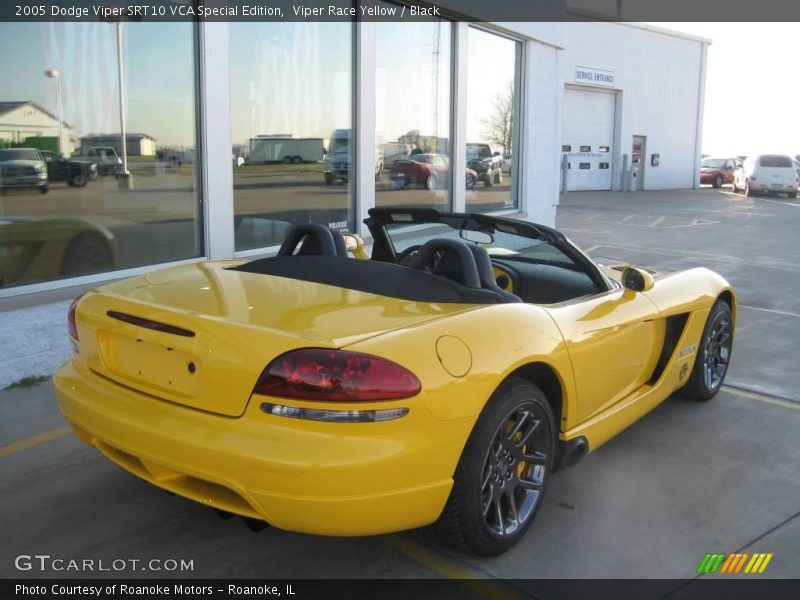 Viper Race Yellow / Black 2005 Dodge Viper SRT10 VCA Special Edition