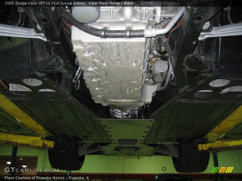 Viper Race Yellow / Black 2005 Dodge Viper SRT10 VCA Special Edition