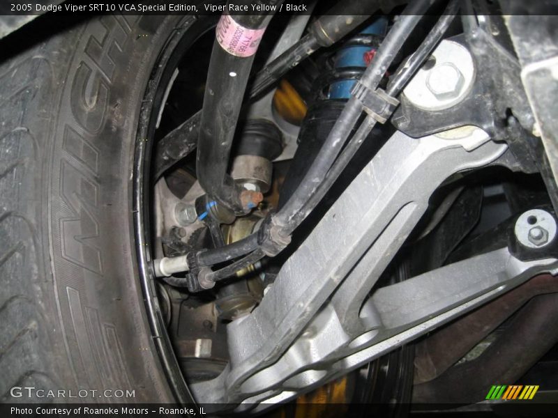 Viper Race Yellow / Black 2005 Dodge Viper SRT10 VCA Special Edition