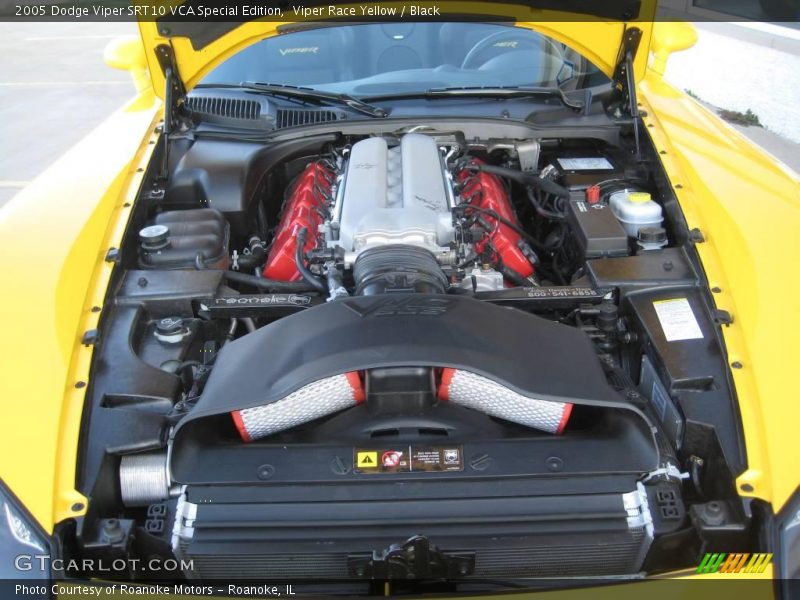 Viper Race Yellow / Black 2005 Dodge Viper SRT10 VCA Special Edition