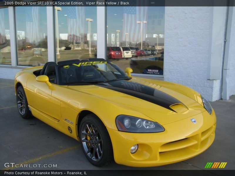 Viper Race Yellow / Black 2005 Dodge Viper SRT10 VCA Special Edition