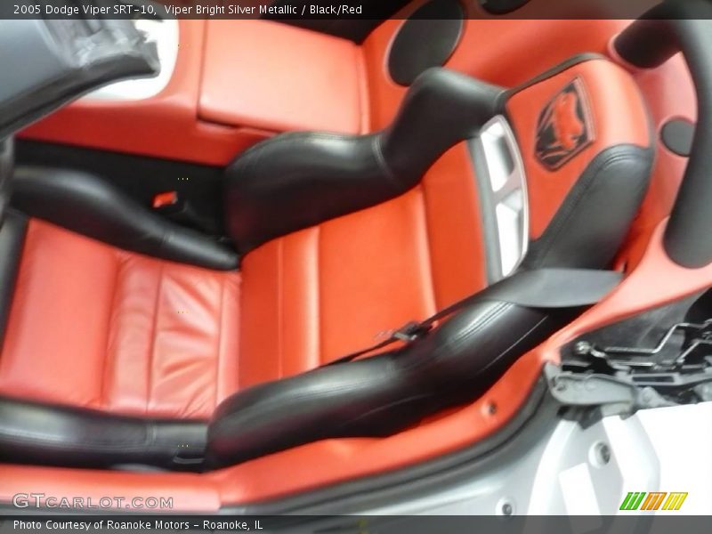 Viper Bright Silver Metallic / Black/Red 2005 Dodge Viper SRT-10