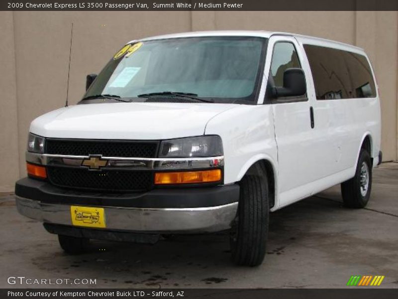 Summit White / Medium Pewter 2009 Chevrolet Express LS 3500 Passenger Van