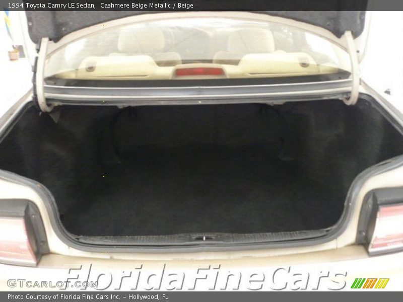 Cashmere Beige Metallic / Beige 1994 Toyota Camry LE Sedan