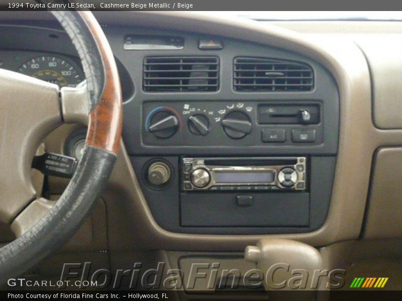 Cashmere Beige Metallic / Beige 1994 Toyota Camry LE Sedan