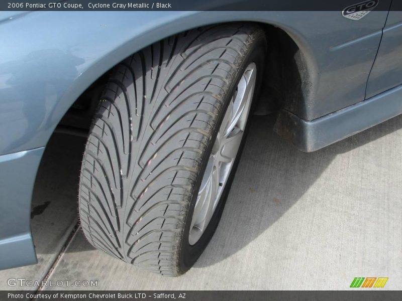 Cyclone Gray Metallic / Black 2006 Pontiac GTO Coupe