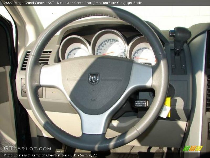 Melbourne Green Pearl / Medium Slate Gray/Light Shale 2009 Dodge Grand Caravan SXT