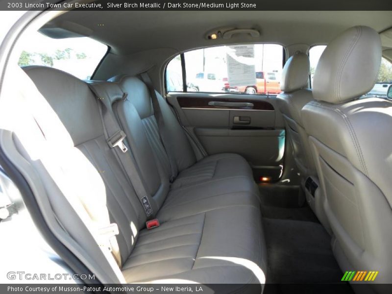 Silver Birch Metallic / Dark Stone/Medium Light Stone 2003 Lincoln Town Car Executive