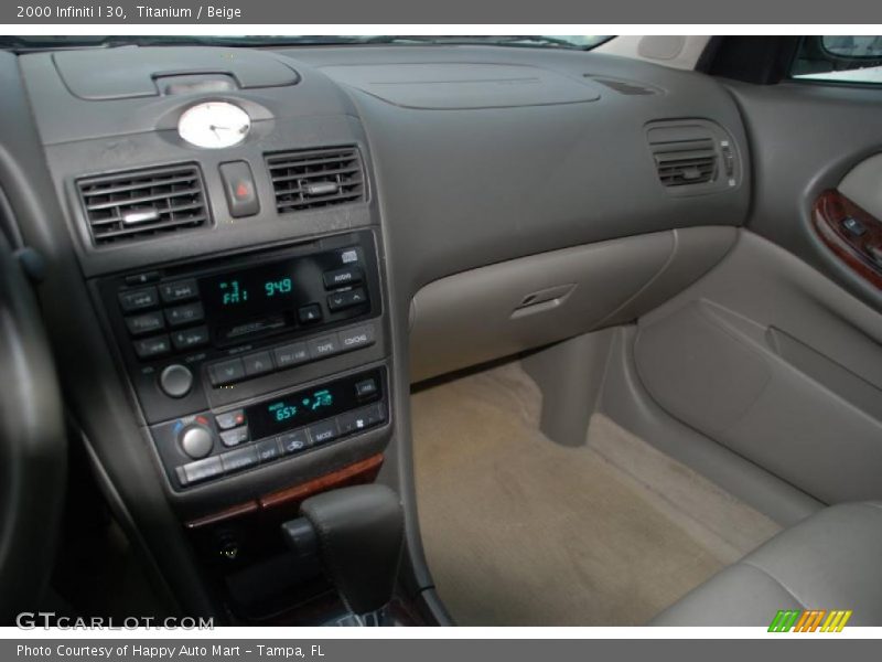 Titanium / Beige 2000 Infiniti I 30