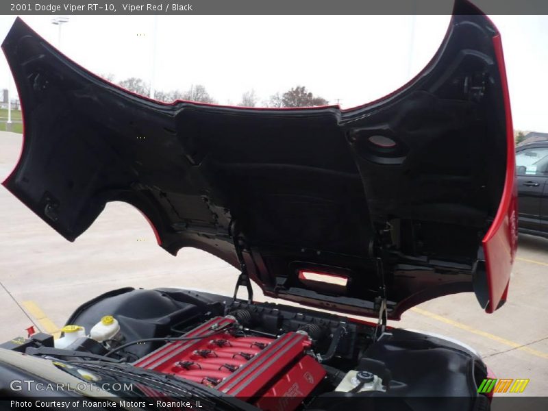 Viper Red / Black 2001 Dodge Viper RT-10