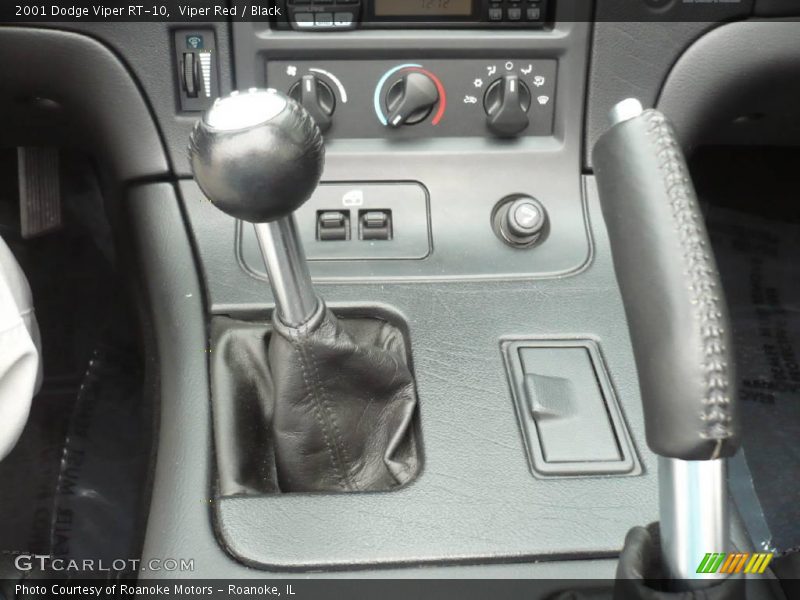 Viper Red / Black 2001 Dodge Viper RT-10
