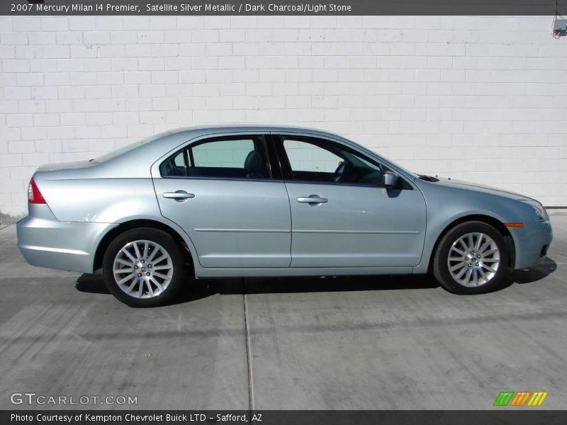 Satellite Silver Metallic / Dark Charcoal/Light Stone 2007 Mercury Milan I4 Premier
