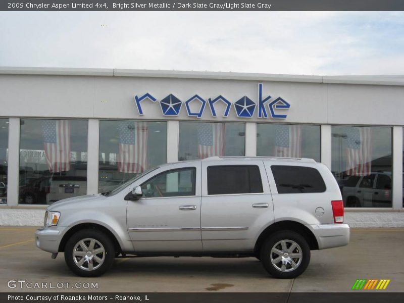 Bright Silver Metallic / Dark Slate Gray/Light Slate Gray 2009 Chrysler Aspen Limited 4x4