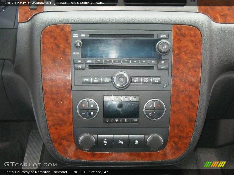 Silver Birch Metallic / Ebony 2007 Chevrolet Avalanche LT
