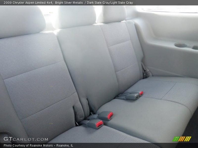 Bright Silver Metallic / Dark Slate Gray/Light Slate Gray 2009 Chrysler Aspen Limited 4x4