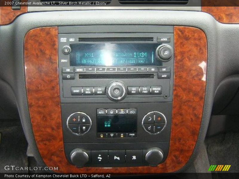 Silver Birch Metallic / Ebony 2007 Chevrolet Avalanche LT